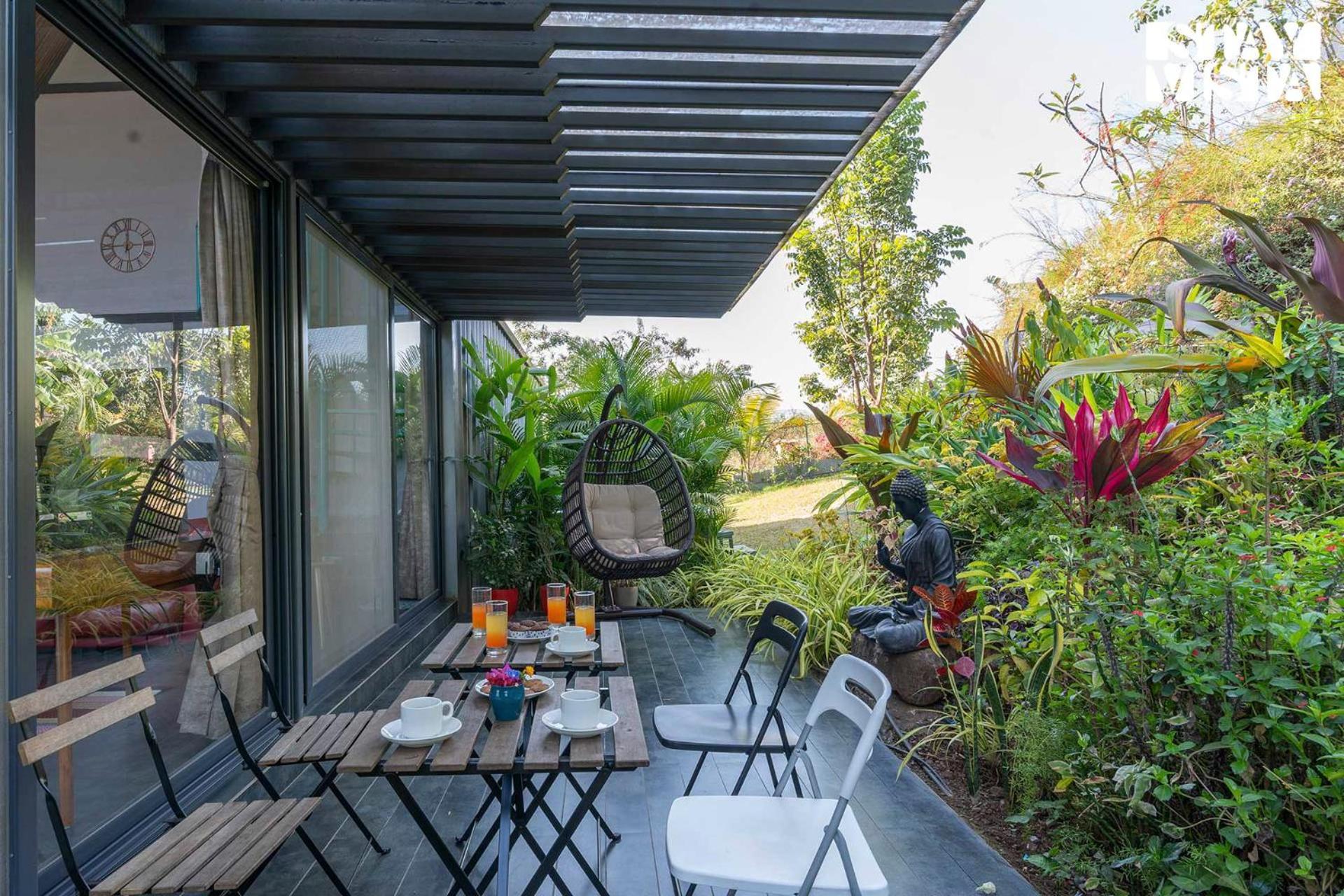 Stayvista'S Celeste Villa - Hill-View Retreat With Infinity Pool Nashik Eksteriør billede